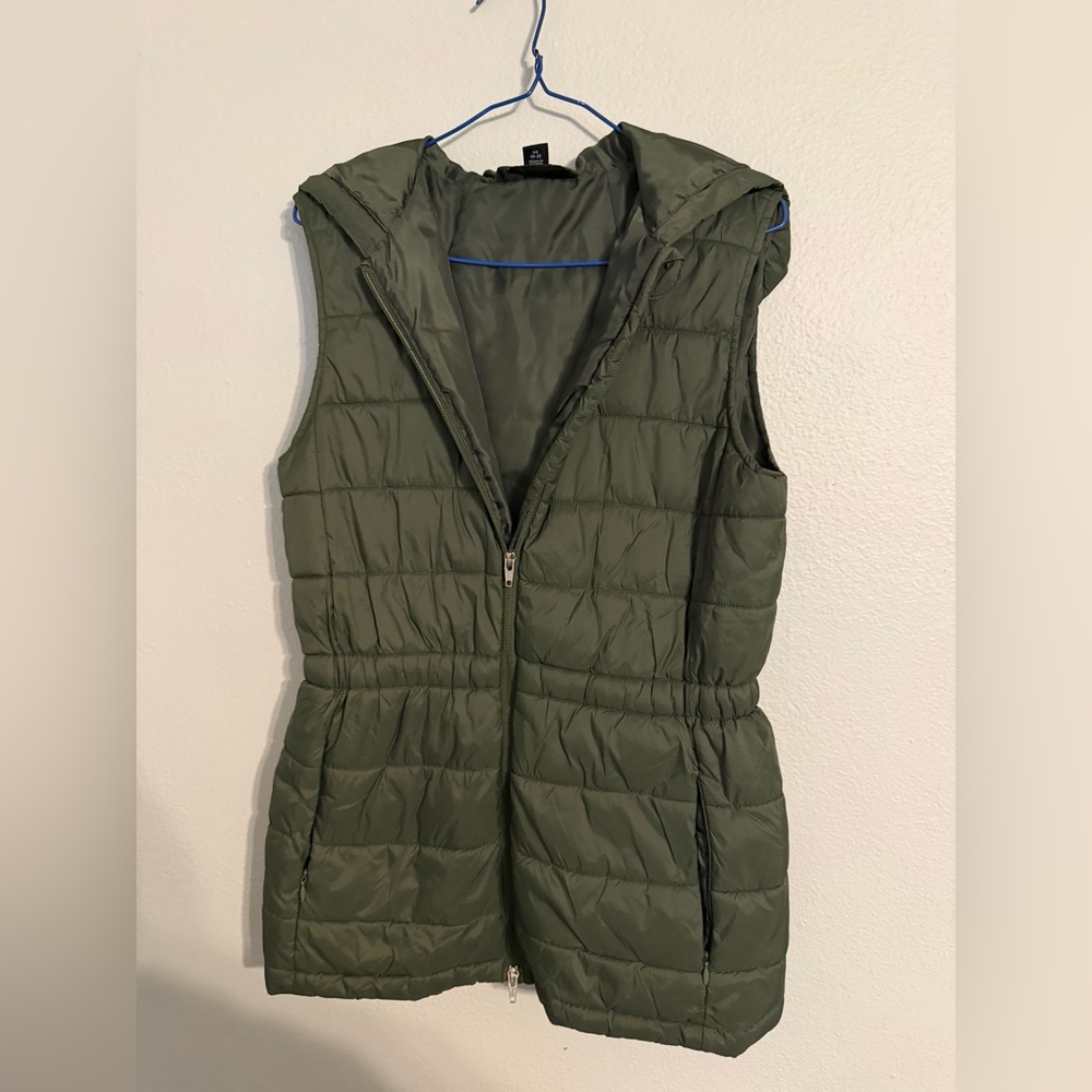 Swiss Tech Olive Cinched Puffer Vest with Hood XS